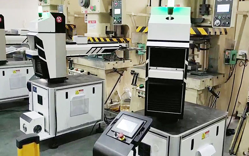 沖壓上下料機(jī)械手的工作原理及其特點(diǎn)