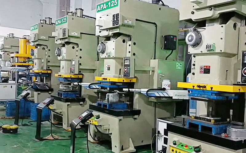 智能鈑金全自動沖壓生產(chǎn)線系統(tǒng)適用于哪些行業(yè)？